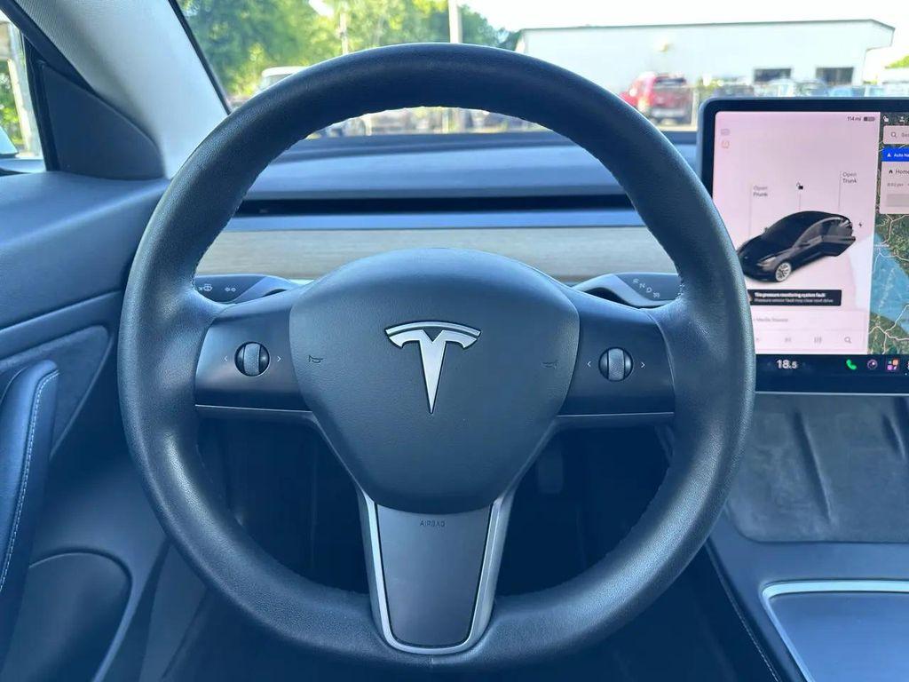 used 2021 Tesla Model 3 car, priced at $21,000