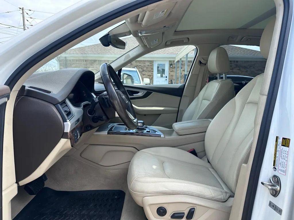 used 2017 Audi Q7 car, priced at $14,162