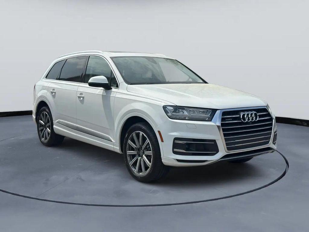 used 2017 Audi Q7 car, priced at $14,162