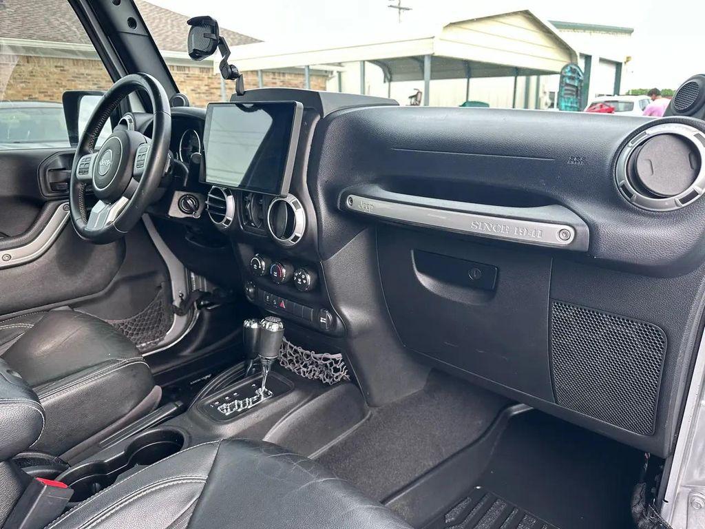 used 2013 Jeep Wrangler Unlimited car, priced at $14,900