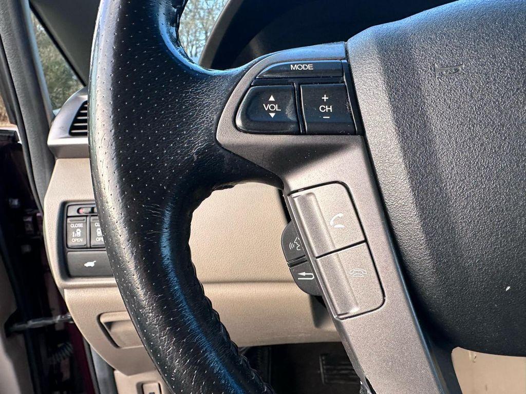 used 2013 Honda Odyssey car, priced at $7,991