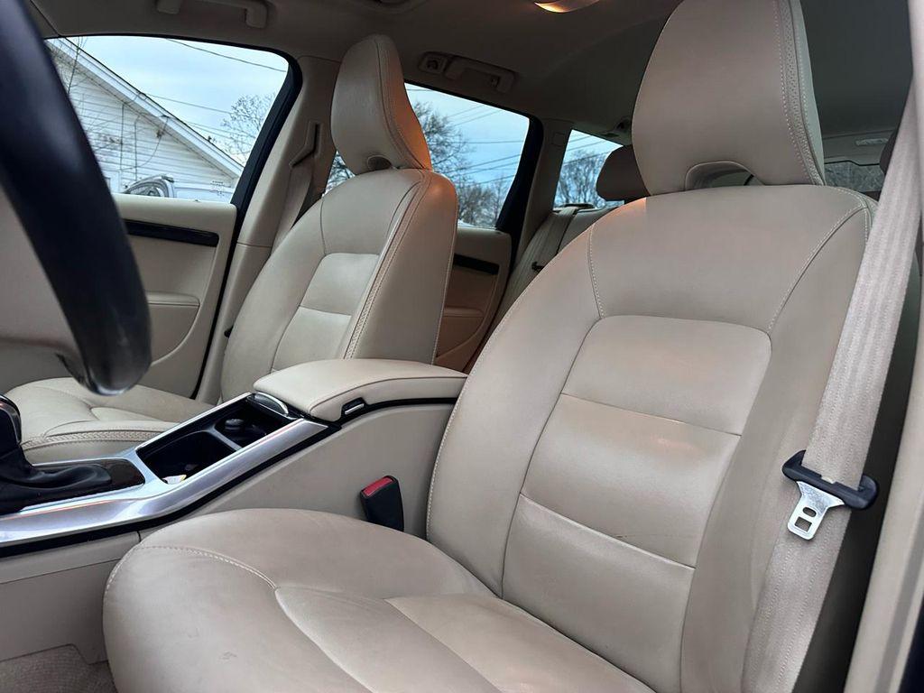 used 2016 Volvo XC70 car, priced at $11,500