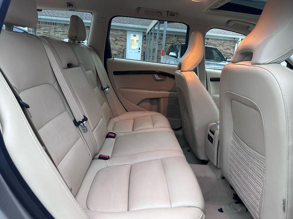 used 2016 Volvo XC70 car, priced at $11,500