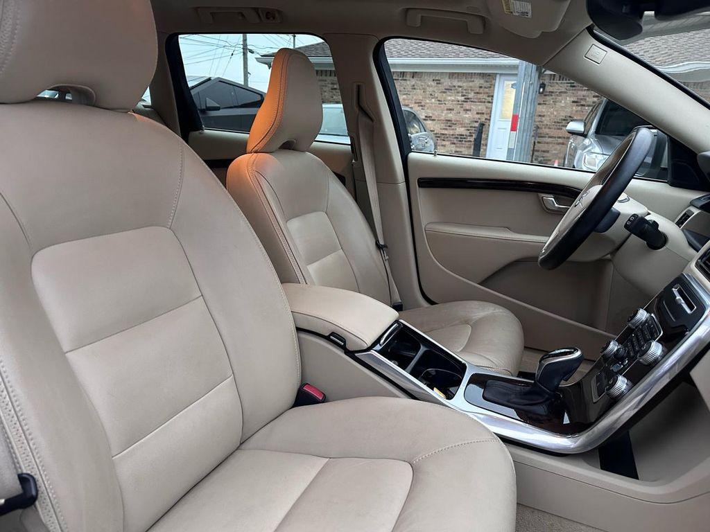 used 2016 Volvo XC70 car, priced at $11,500