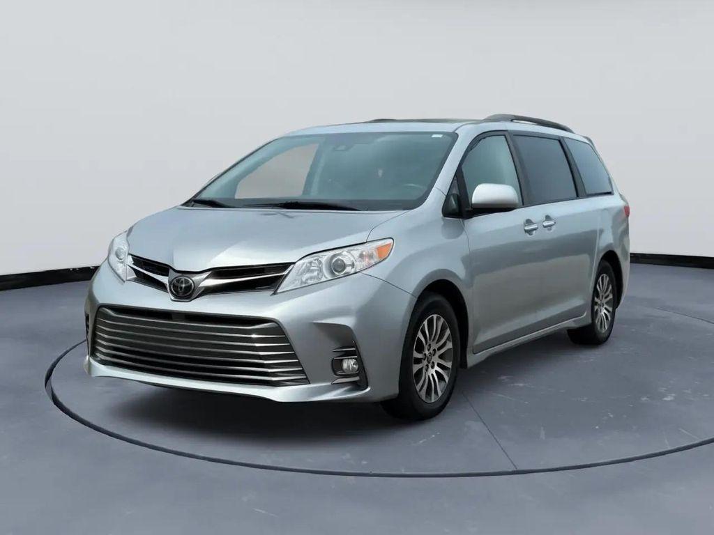 used 2018 Toyota Sienna car, priced at $12,499