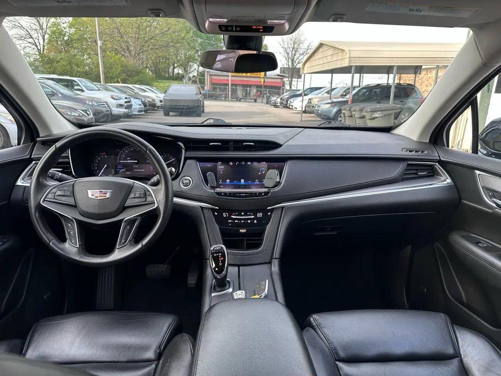 used 2017 Cadillac XT5 car, priced at $10,199