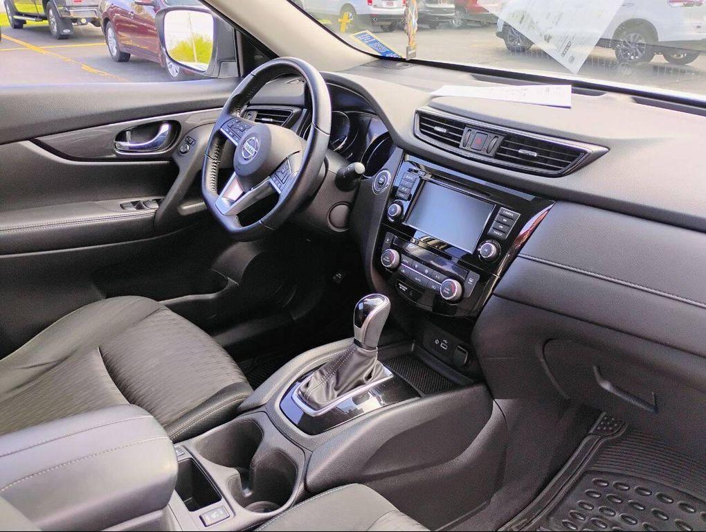 used 2020 Nissan Rogue car, priced at $15,795
