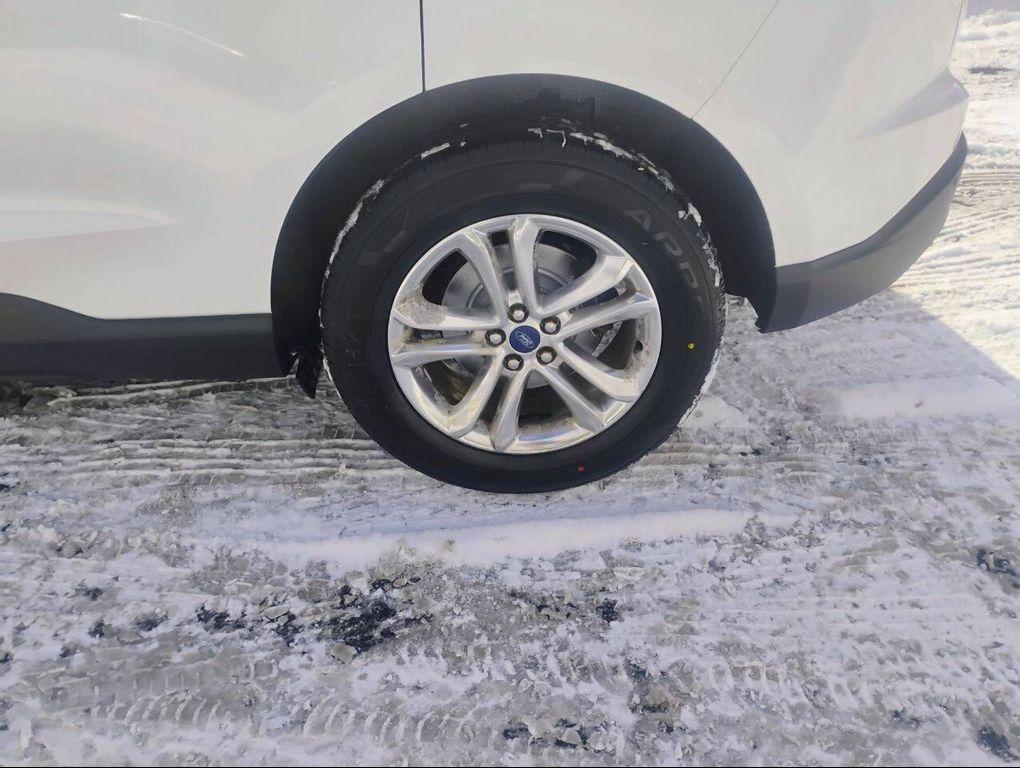 used 2015 Ford Edge car, priced at $9,995