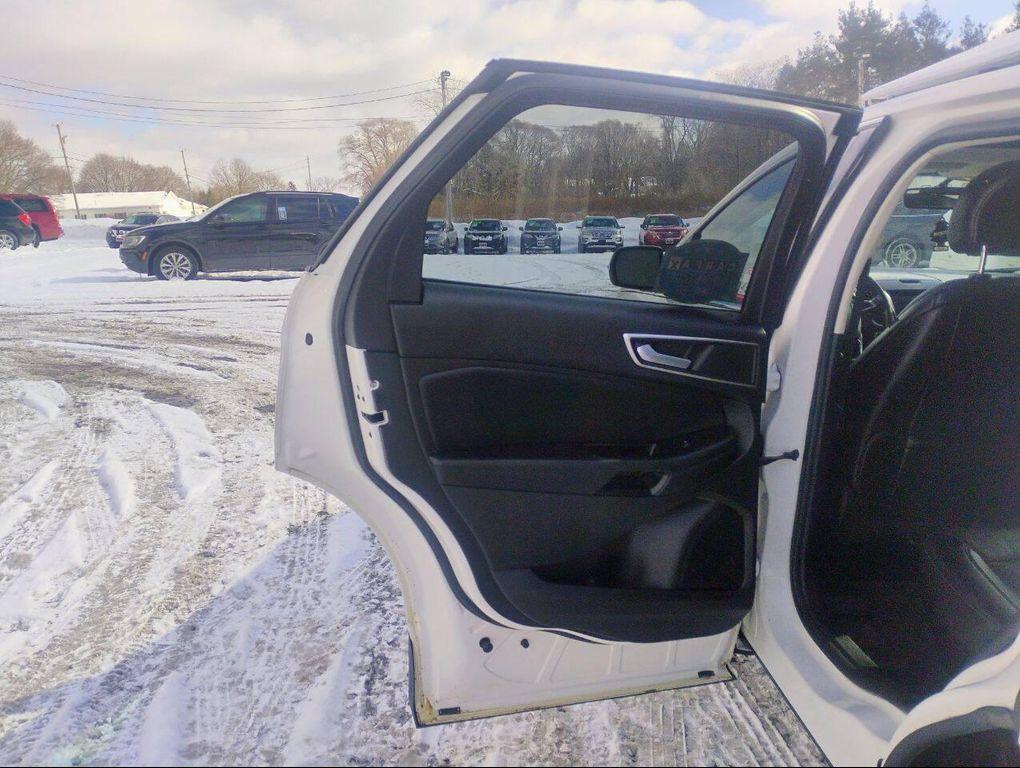 used 2015 Ford Edge car, priced at $9,995