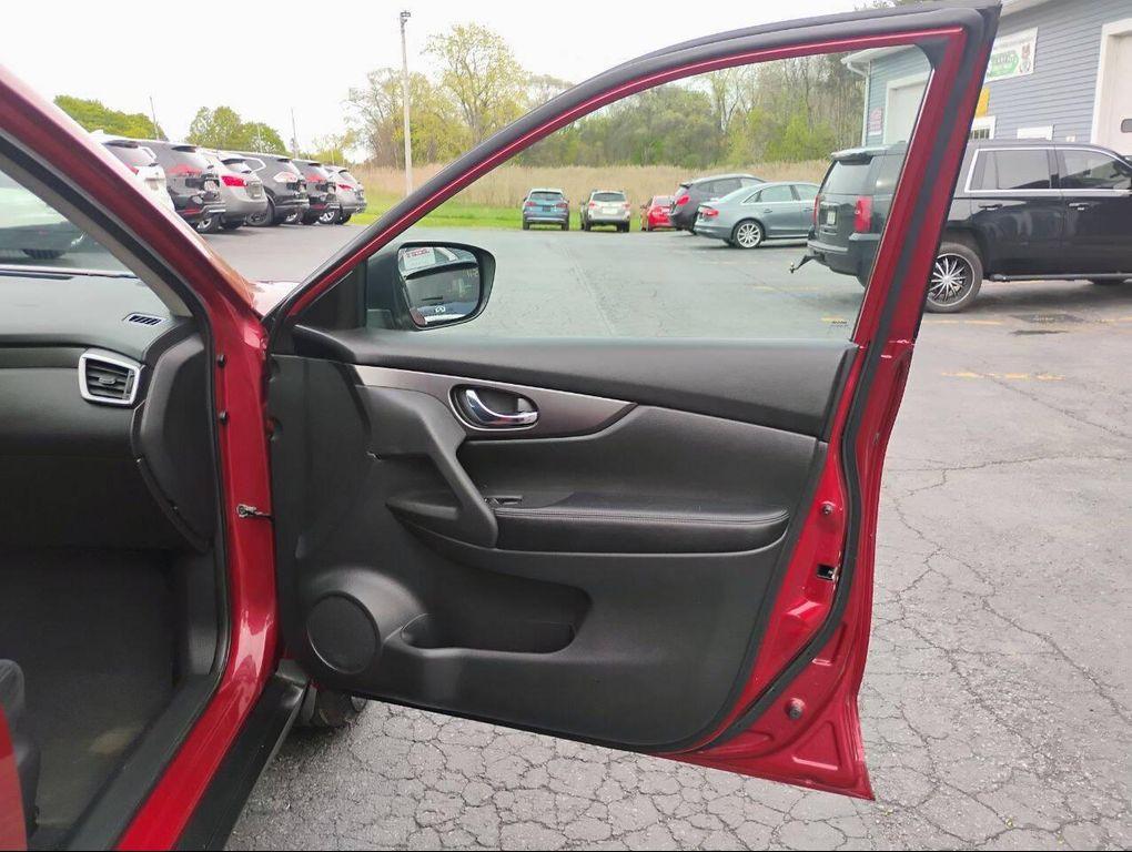 used 2016 Nissan Rogue car, priced at $8,695