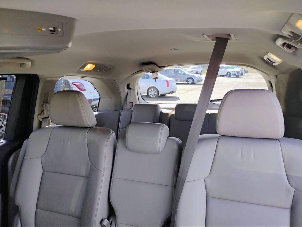 used 2016 Honda Odyssey car, priced at $16,295