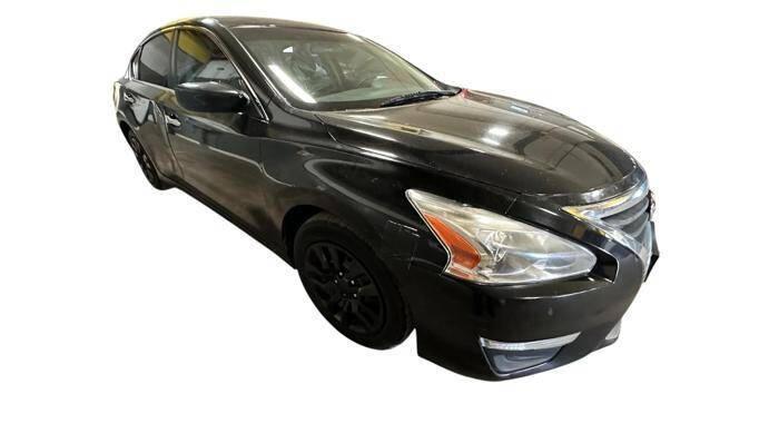 used 2015 Nissan Altima car, priced at $1,200