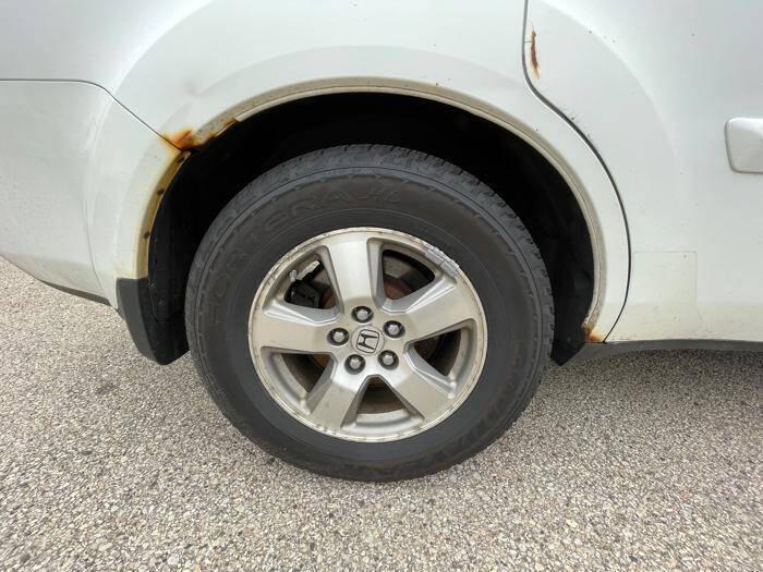 used 2009 Honda Pilot car, priced at $1,500
