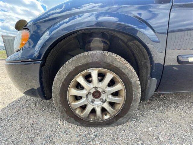 used 2005 Chrysler Town & Country car