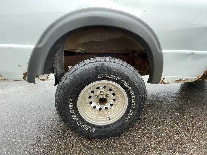 used 2000 Ford Ranger car, priced at $1,500