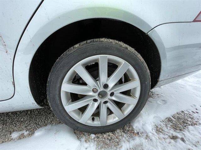 used 2013 Volkswagen Jetta SportWagen car