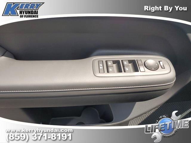new 2026 Hyundai SANTA FE HEV car, priced at $39,538