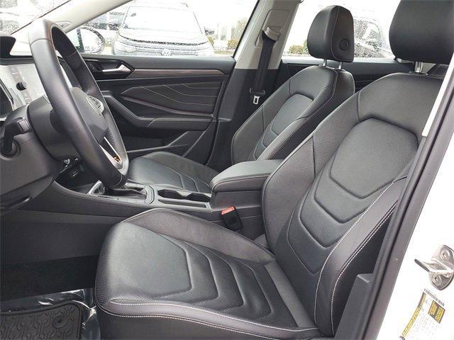 used 2022 Volkswagen Jetta car, priced at $20,495