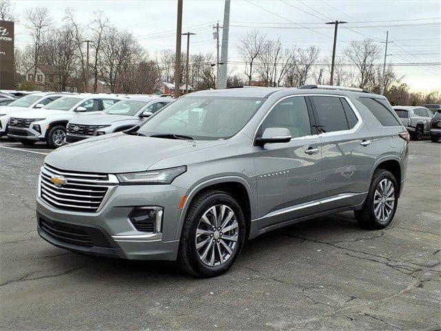 used 2023 Chevrolet Traverse car, priced at $33,695