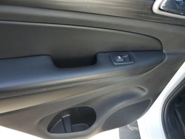used 2019 Jeep Grand Cherokee car, priced at $22,375