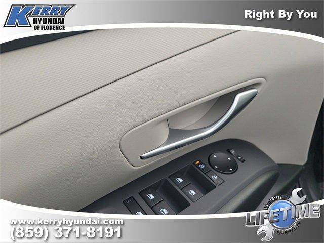 new 2026 Hyundai TUCSON Hybrid car, priced at $32,787