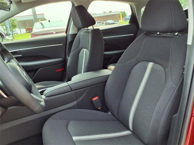 new 2025 Hyundai Sonata Hybrid car, priced at $28,500
