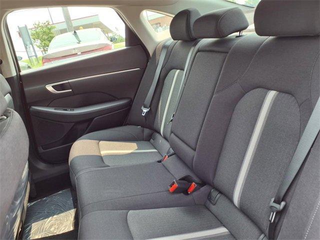 new 2025 Hyundai Sonata Hybrid car, priced at $28,500