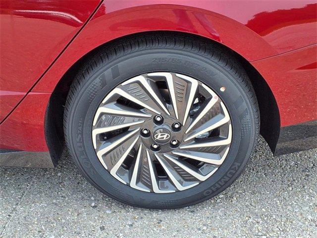 new 2025 Hyundai Sonata Hybrid car, priced at $28,500