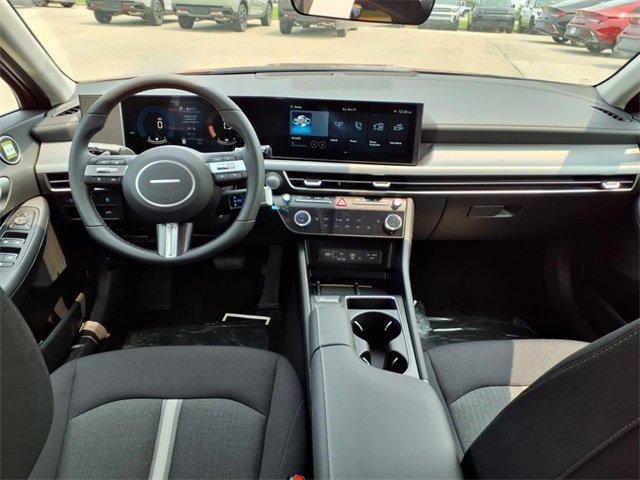 new 2025 Hyundai Sonata Hybrid car, priced at $28,500