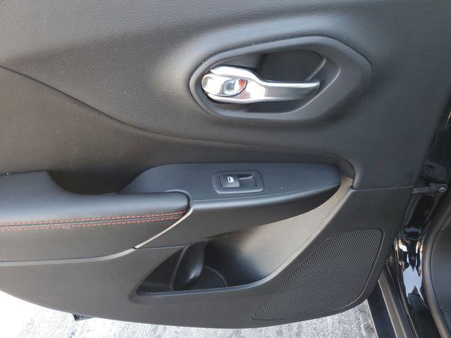 used 2019 Jeep Cherokee car, priced at $14,025