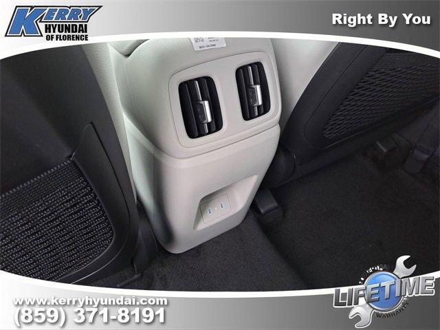 new 2026 Hyundai TUCSON Hybrid car, priced at $40,952