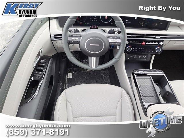 new 2026 Hyundai TUCSON Hybrid car, priced at $40,952