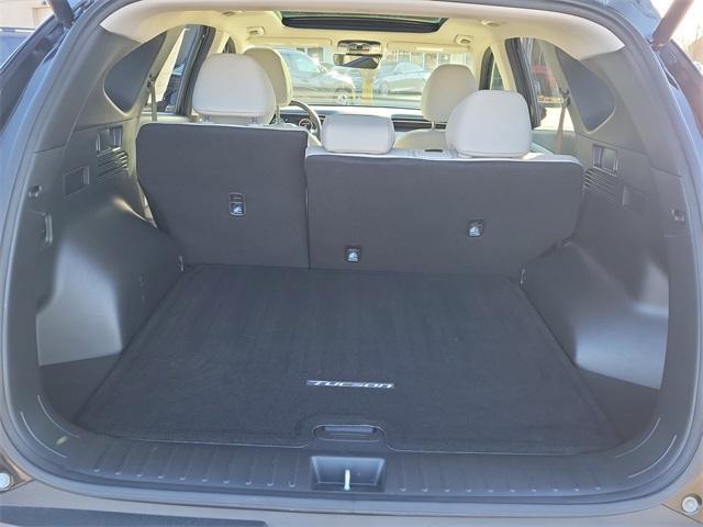 used 2023 Hyundai TUCSON Hybrid car, priced at $26,995