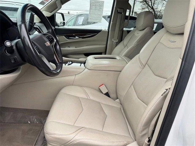 used 2019 Cadillac Escalade car, priced at $35,375
