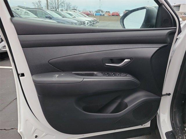 new 2026 Hyundai TUCSON Hybrid car, priced at $35,819