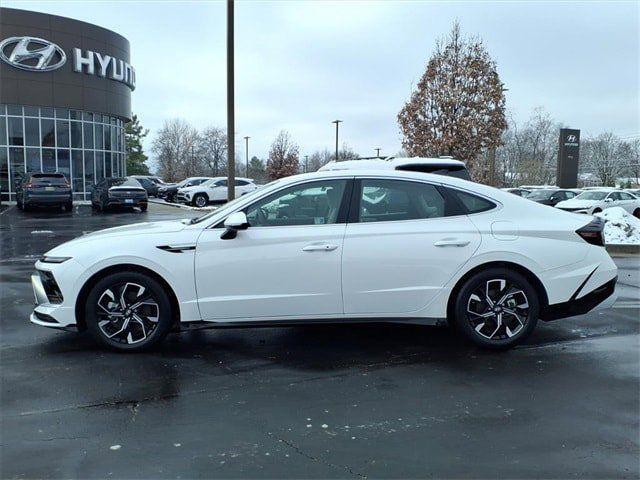 used 2025 Hyundai Sonata car, priced at $23,995