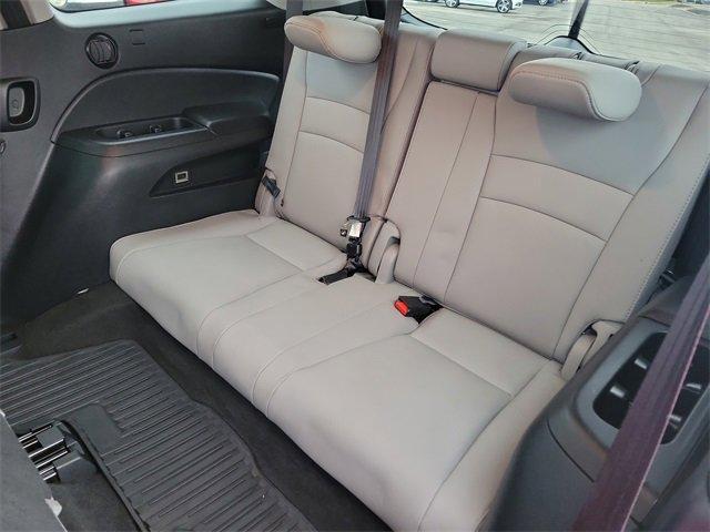 used 2021 Honda Pilot car, priced at $24,995