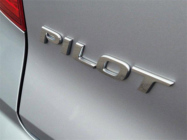 used 2021 Honda Pilot car, priced at $24,995