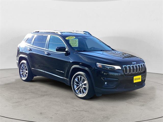 used 2019 Jeep Cherokee car, priced at $13,973