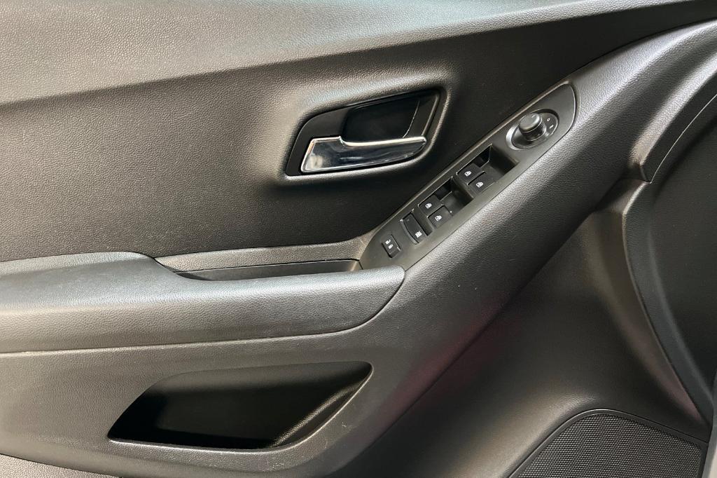 used 2021 Chevrolet Trax car, priced at $9,750