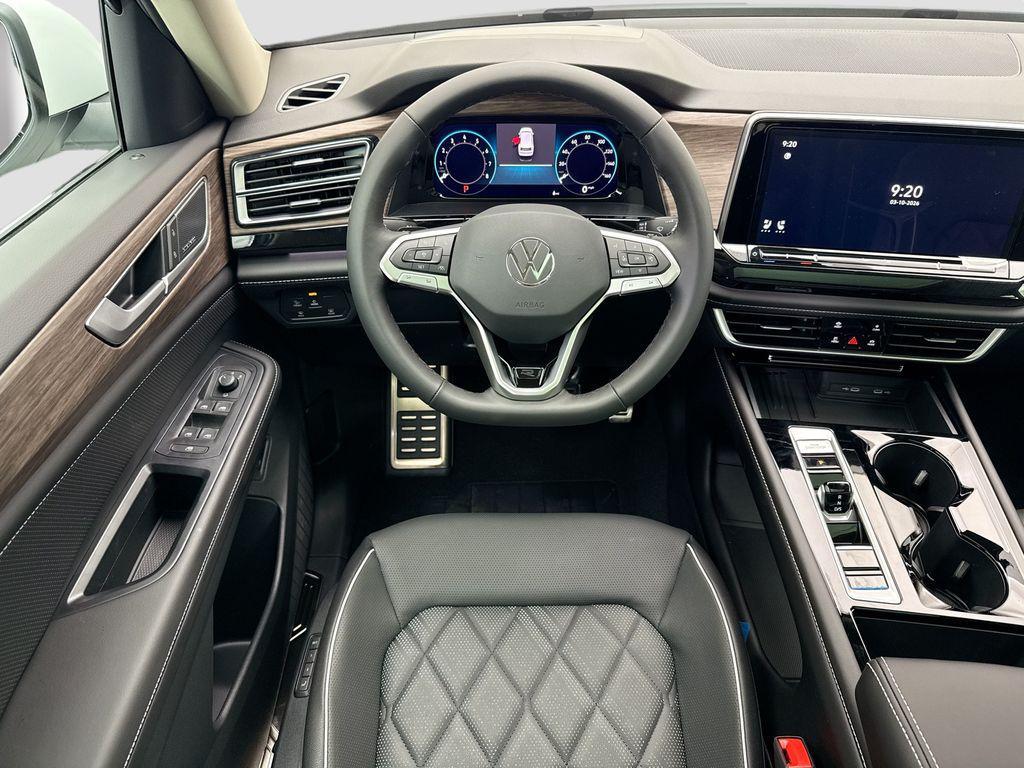 new 2026 Volkswagen Atlas car, priced at $59,024