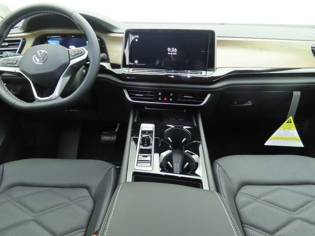 new 2026 Volkswagen Atlas car, priced at $44,858