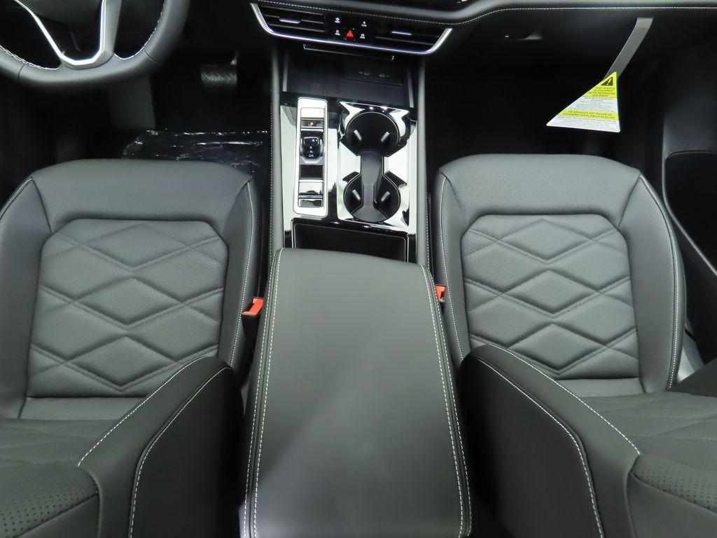 new 2026 Volkswagen Atlas car, priced at $44,858