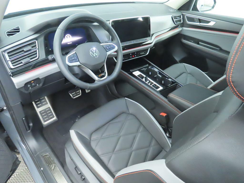 used 2025 Volkswagen Atlas car, priced at $42,490
