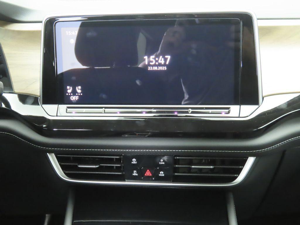 new 2026 Volkswagen Atlas car, priced at $44,300