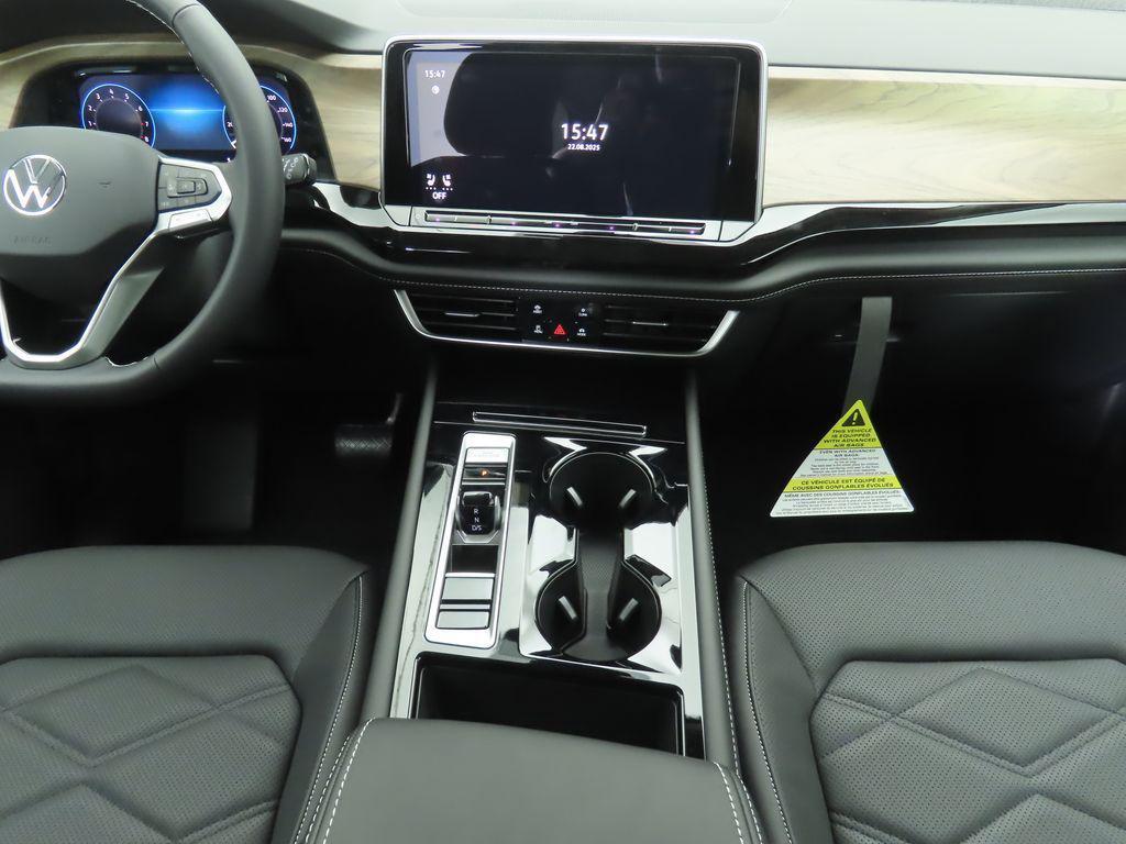 new 2026 Volkswagen Atlas car, priced at $44,300