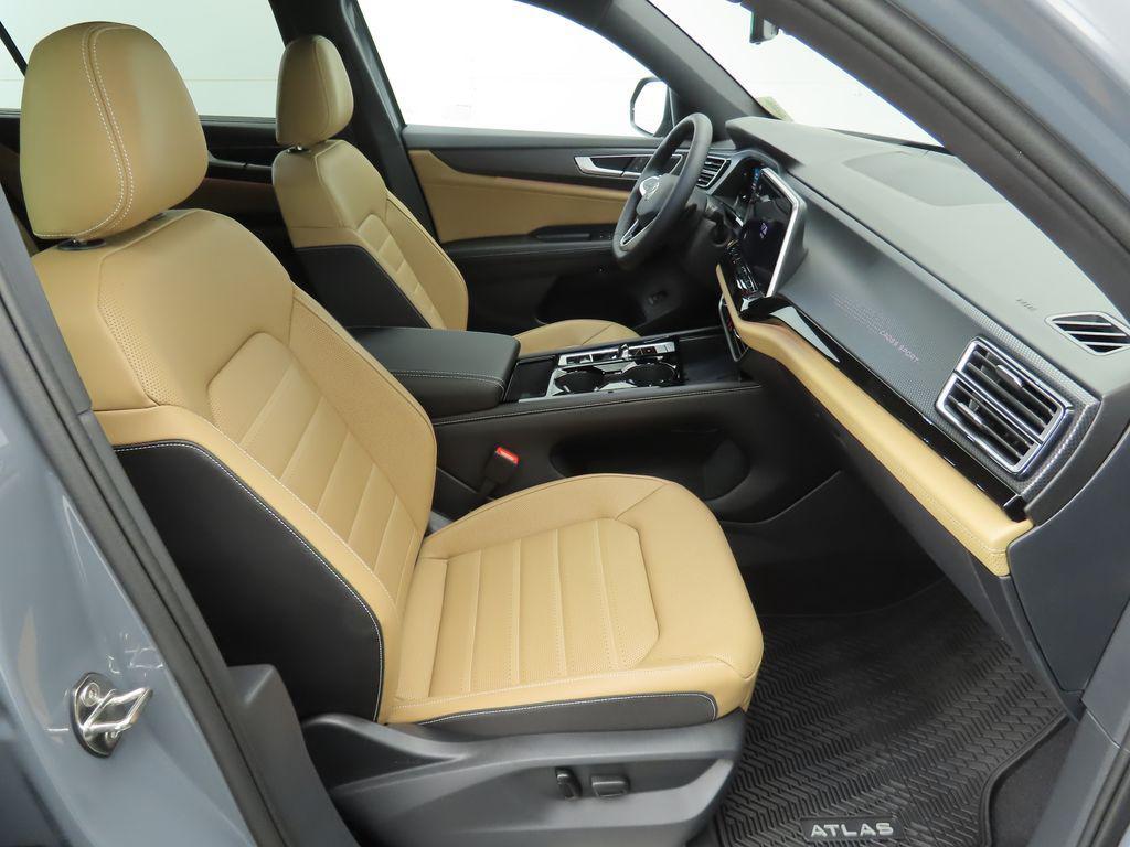 new 2026 Volkswagen Atlas Cross Sport car, priced at $53,346