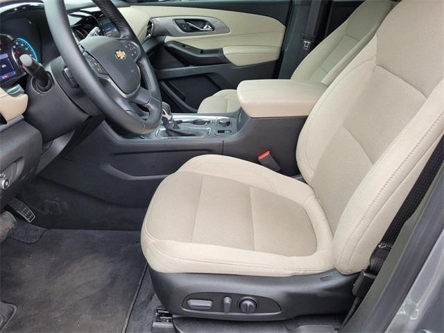 used 2023 Chevrolet Traverse car, priced at $28,794