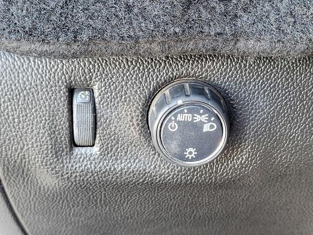 used 2022 Chevrolet Colorado car, priced at $26,994