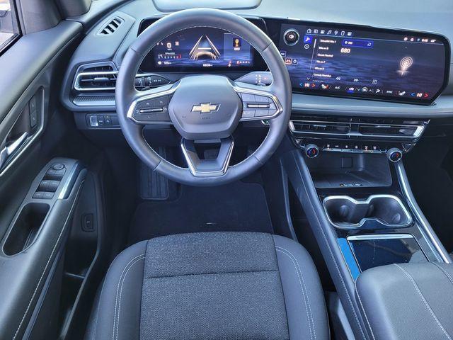 used 2024 Chevrolet Traverse car, priced at $38,880